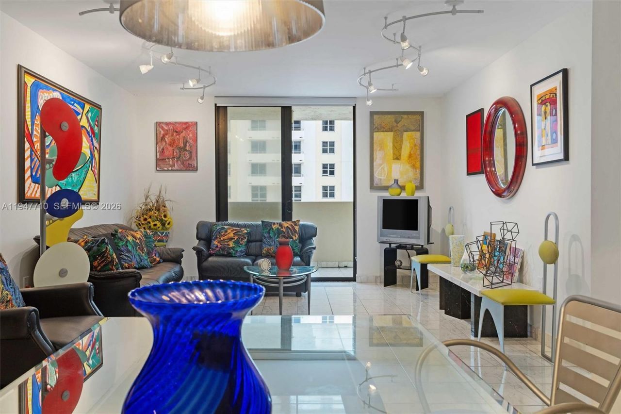 1623 Collins Ave, Unit 812, Miami Beach, FL 33139 Photo