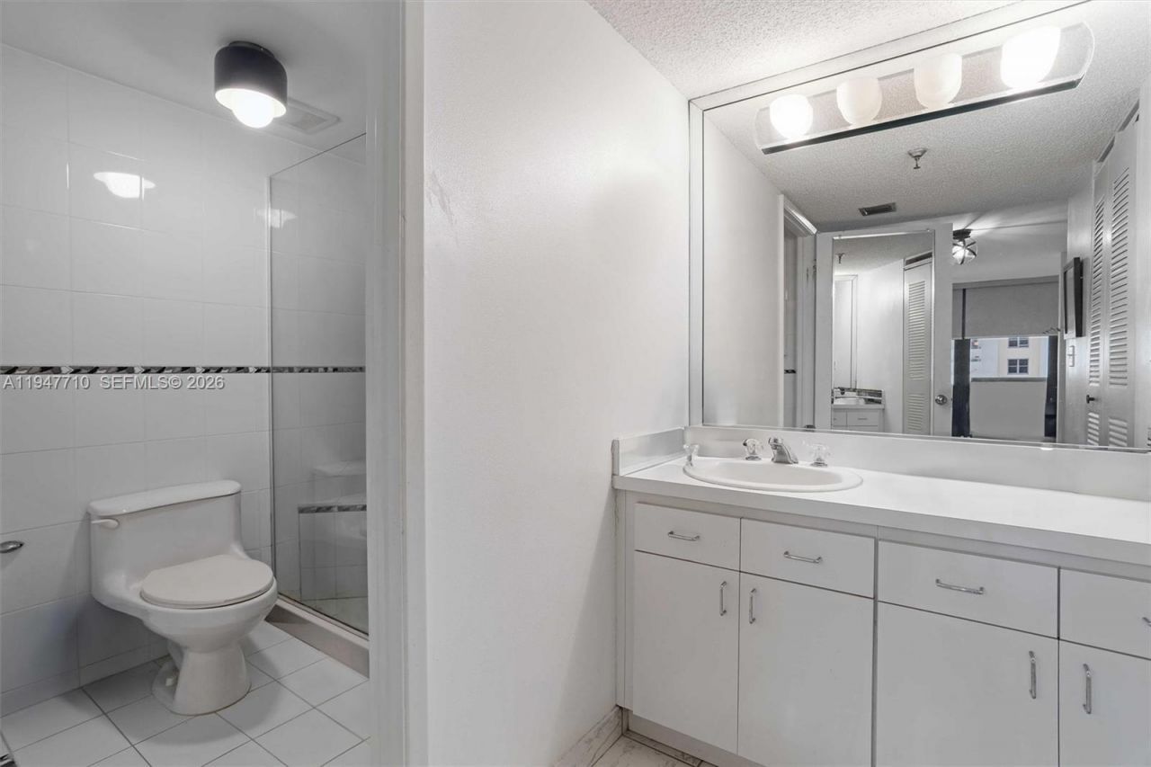 1623 Collins Ave, Unit 812, Miami Beach, FL 33139 Photo