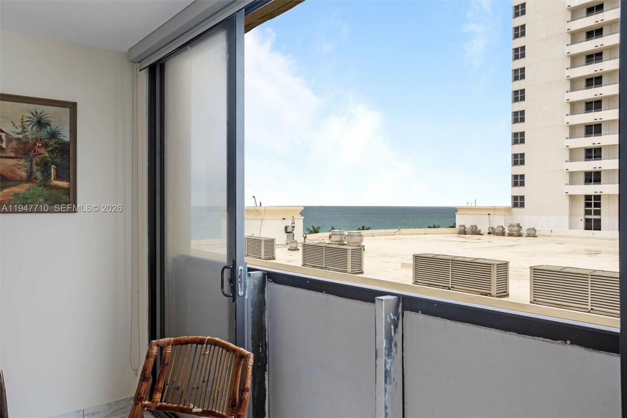 1623 Collins Ave, Unit 812, Miami Beach, FL 33139 Photo