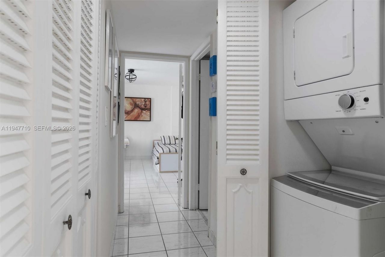 1623 Collins Ave, Unit 812, Miami Beach, FL 33139 Photo