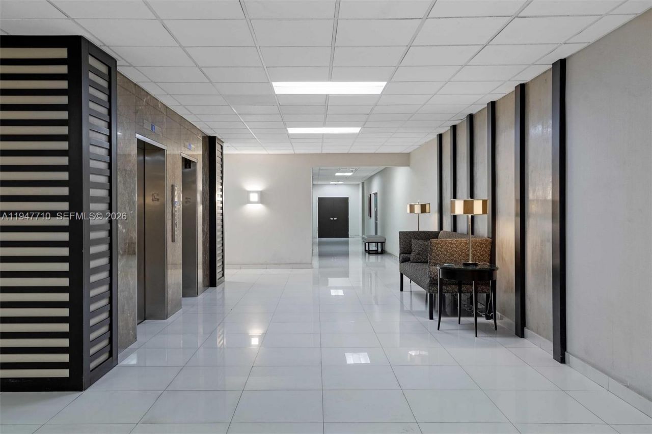 1623 Collins Ave, Unit 812, Miami Beach, FL 33139 Photo