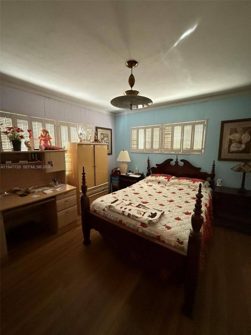 2560 SW 22nd Ave, Miami, FL 33133 Photo