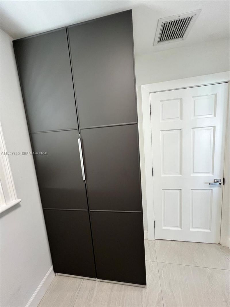 5510 Bayview Dr, Fort Lauderdale, FL 33308 Photo