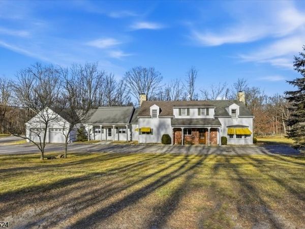 309 North Rd, Chester, NJ 07930