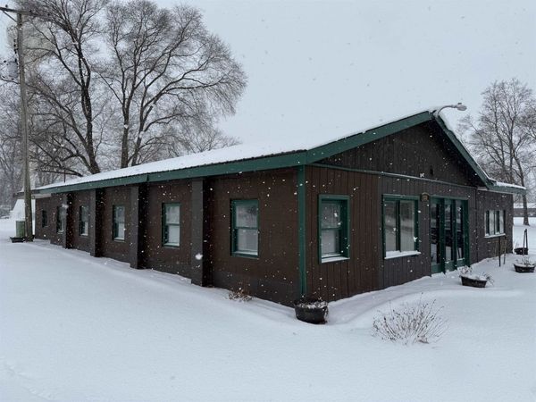 358 S Oak Street, Lone Rock, WI 53556