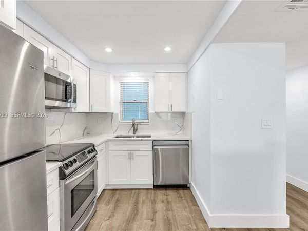 3100 W Rolling Hills Cir, Unit 109, Davie, FL 33328