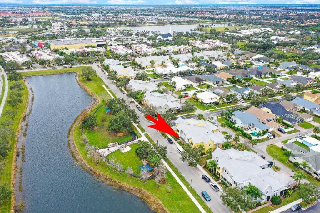 10575 SW Cam Run, Port Saint Lucie, FL 34987 Photo