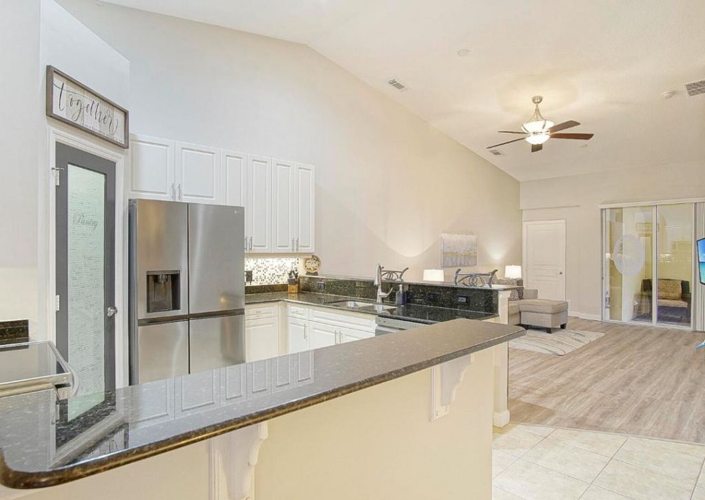 10575 SW Cam Run, Port Saint Lucie, FL 34987 Photo