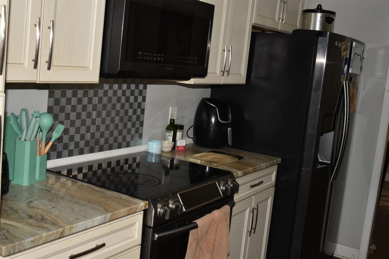 4147 Highway 472 Photo 13