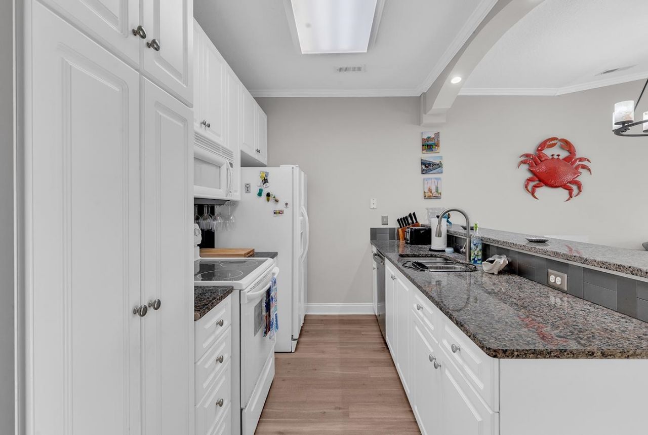 4503 W Harbor Ct. Photo 11