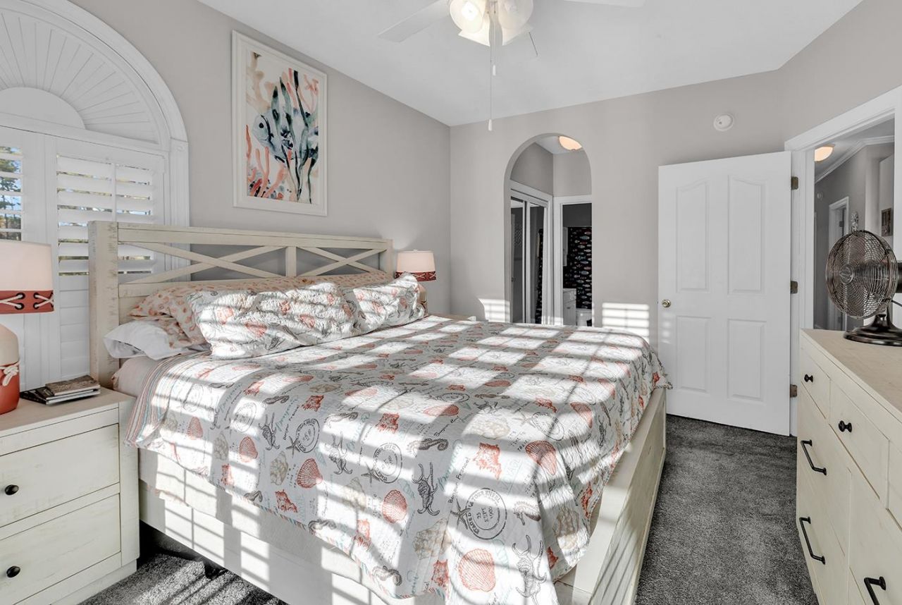 4503 W Harbor Ct. Photo 19