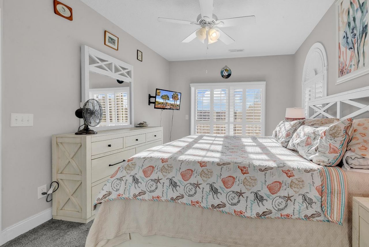 4503 W Harbor Ct. Photo 21