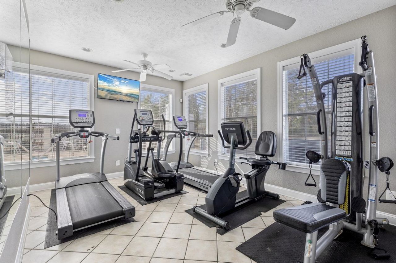 4503 W Harbor Ct. Photo 37