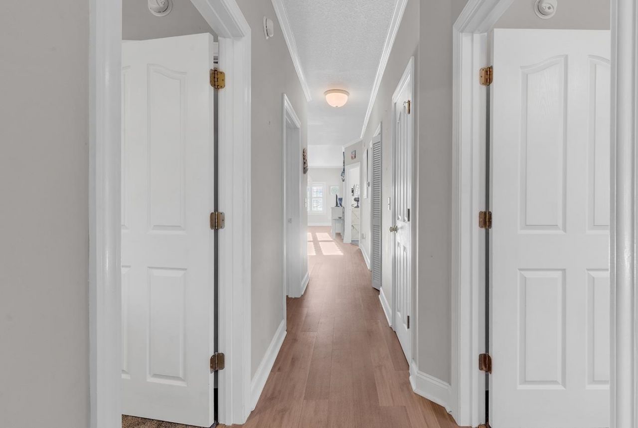 4503 W Harbor Ct. Photo 4