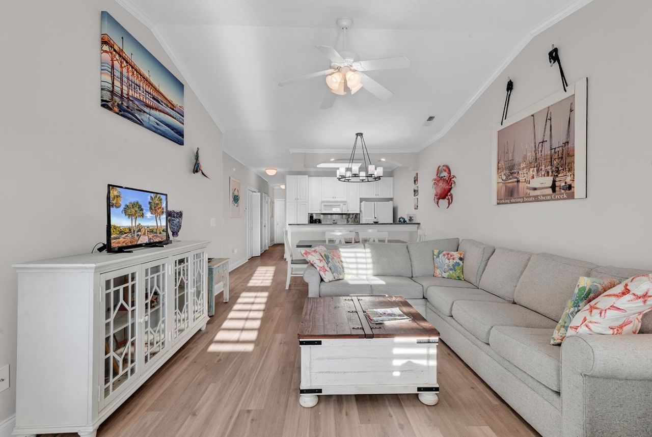 4503 W Harbor Ct. Photo 6