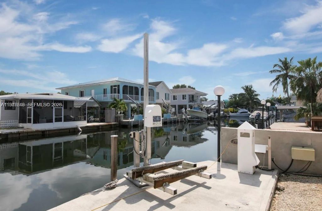 11 Flamingo Rd, Key Largo, FL 33037 Photo