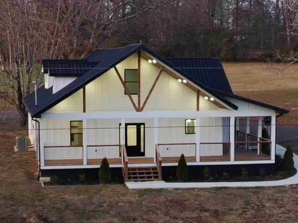 1545 Slover Springs Rd, Dandridge, TN 37725