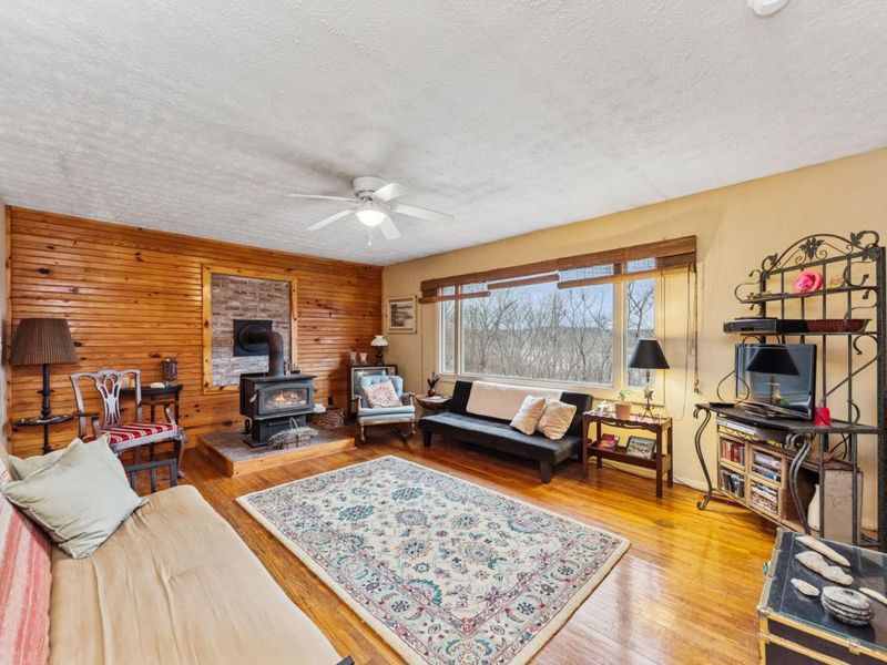 4718 KY-8 (E Mary Ingles Hwy), Augusta, KY 41002 Photo 2