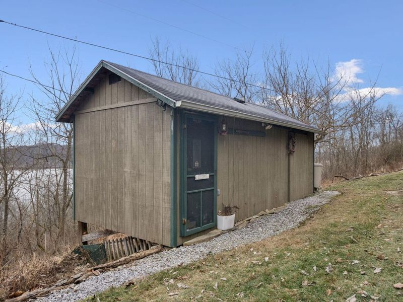 4718 KY-8 (E Mary Ingles Hwy), Augusta, KY 41002 Photo 31