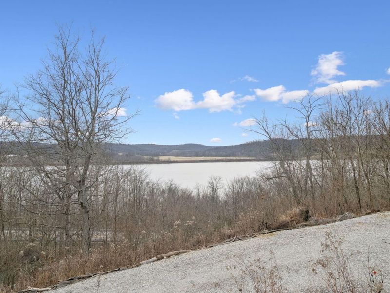 4718 KY-8 (E Mary Ingles Hwy), Augusta, KY 41002 Photo 39