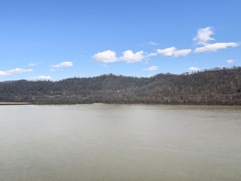 4718 KY-8 (E Mary Ingles Hwy), Augusta, KY 41002 Photo 44