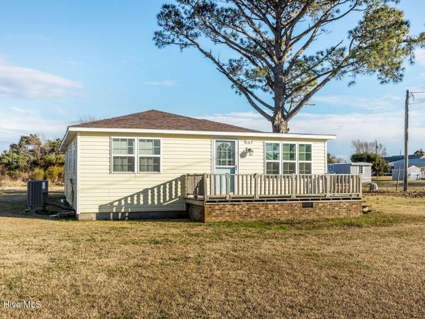 169 Lucille Lewis Drive, Marshallberg, NC 28553