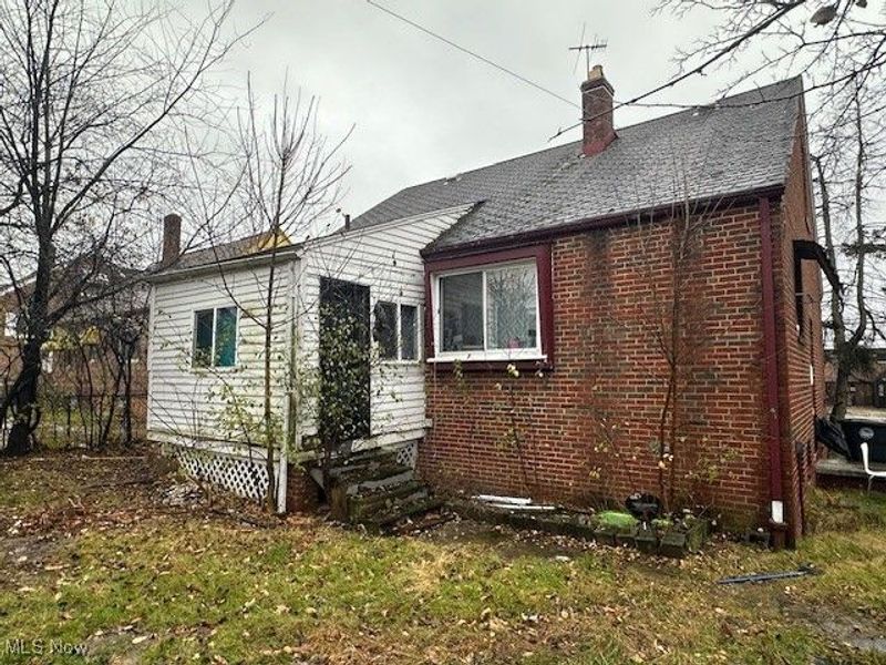 16909 Harvard Avenue, Cleveland, OH 44128 Photo 19