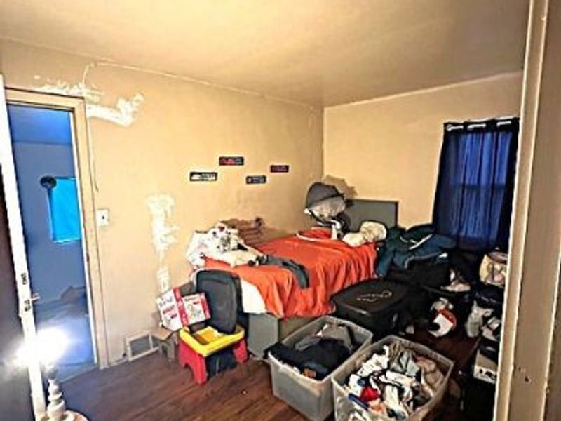 16909 Harvard Avenue, Cleveland, OH 44128 Photo 5