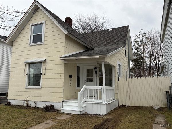 31 E 7th Street, Oswego, NY 13126