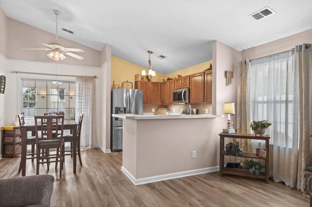 4751 Southgate Pkwy. Photo 10