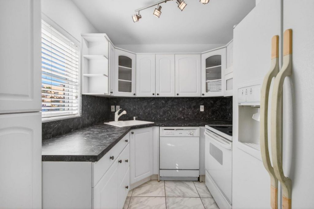 393 Flanders I, Delray Beach, FL 33484 Photo