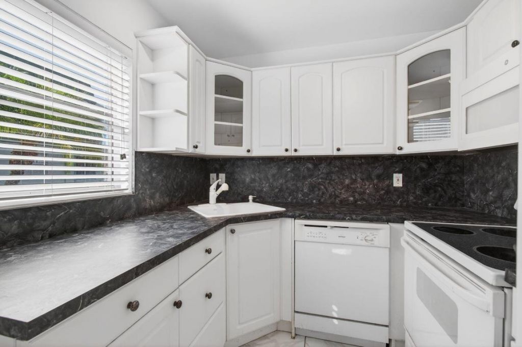 393 Flanders I, Delray Beach, FL 33484 Photo