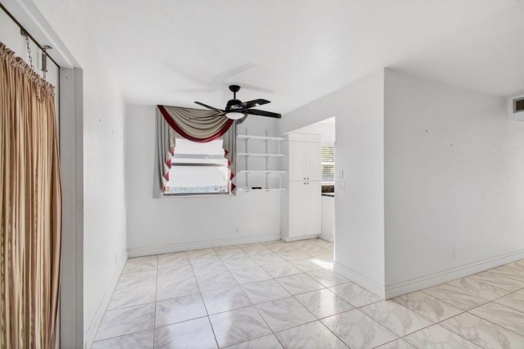393 Flanders I, Delray Beach, FL 33484 Photo