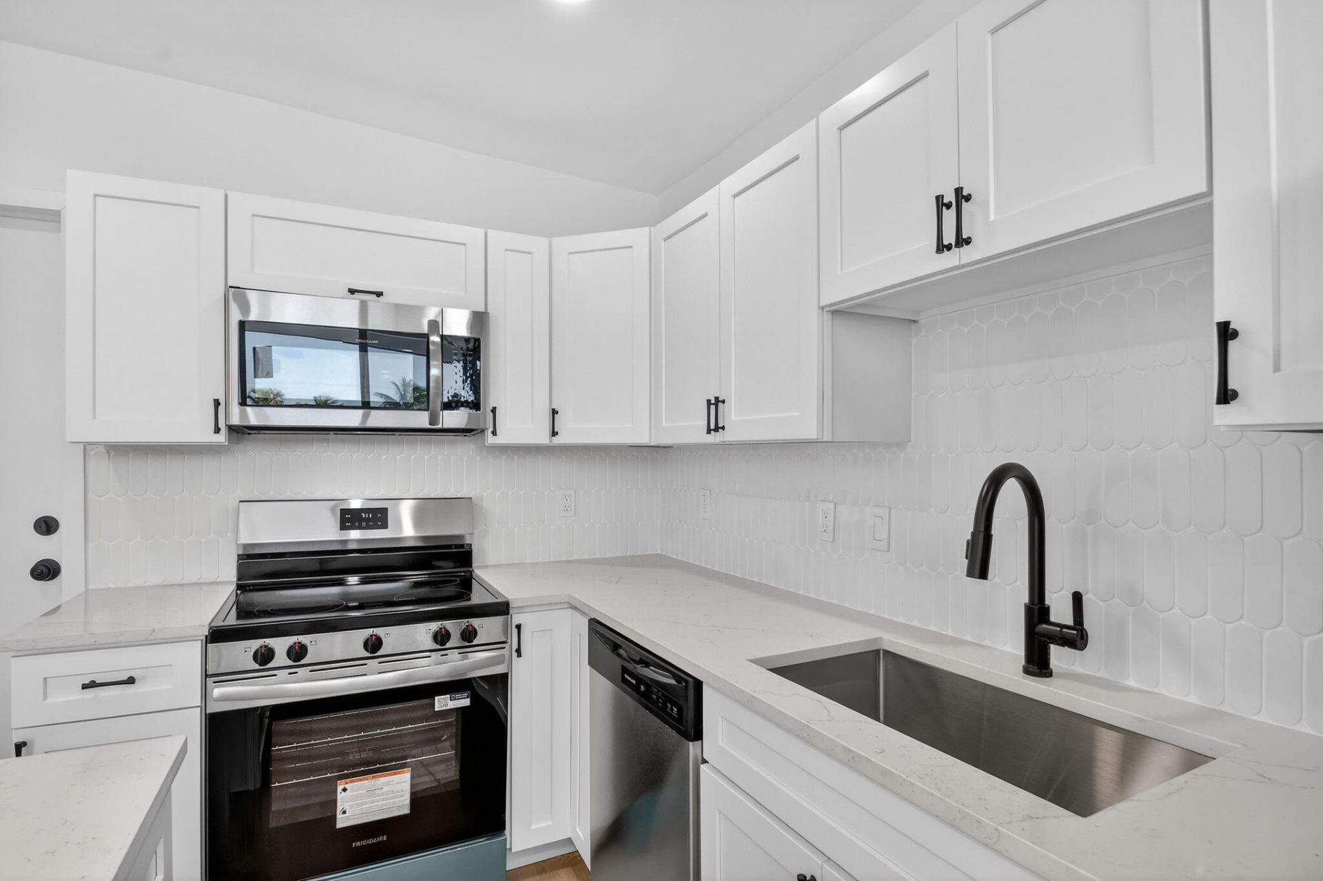 1426 Hillcrest Dr Drive, Lake Worth Beach, FL 33461 Photo