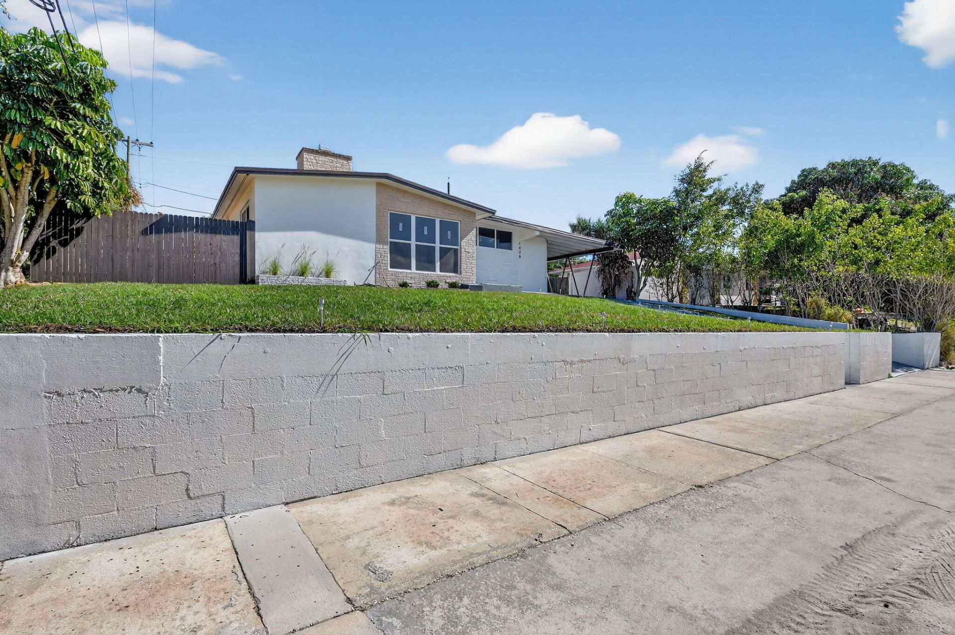 1426 Hillcrest Dr Drive, Lake Worth Beach, FL 33461 Photo