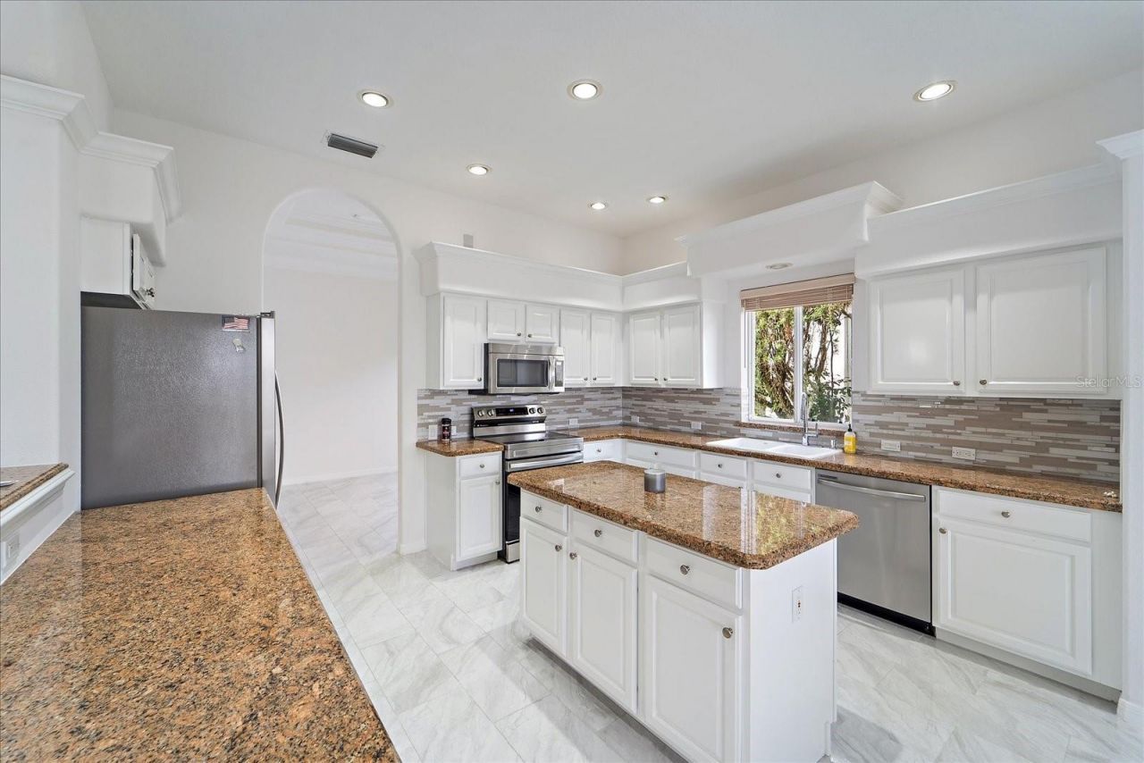 6585 Waters Edge Way, Lakewood Ranch, FL 34202 Photo