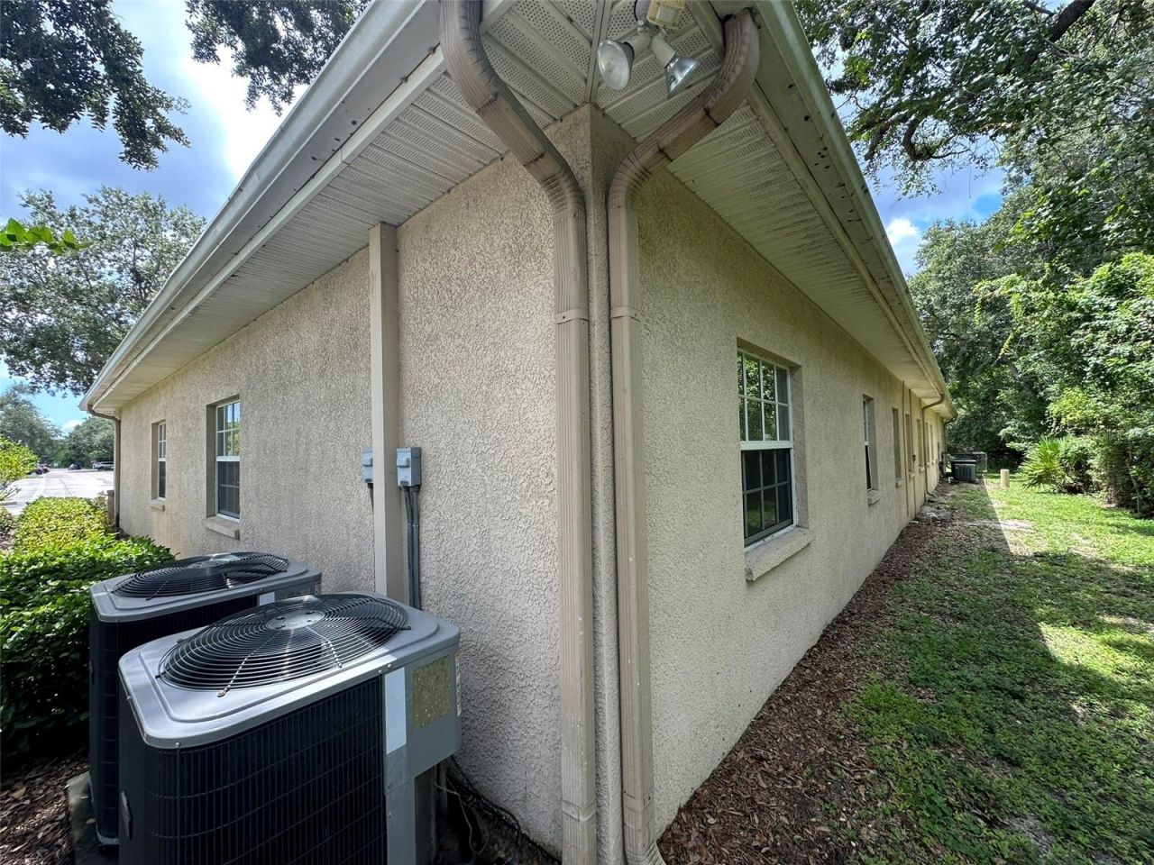 10960 Sheldon Road, Tampa, FL 33626 Photo