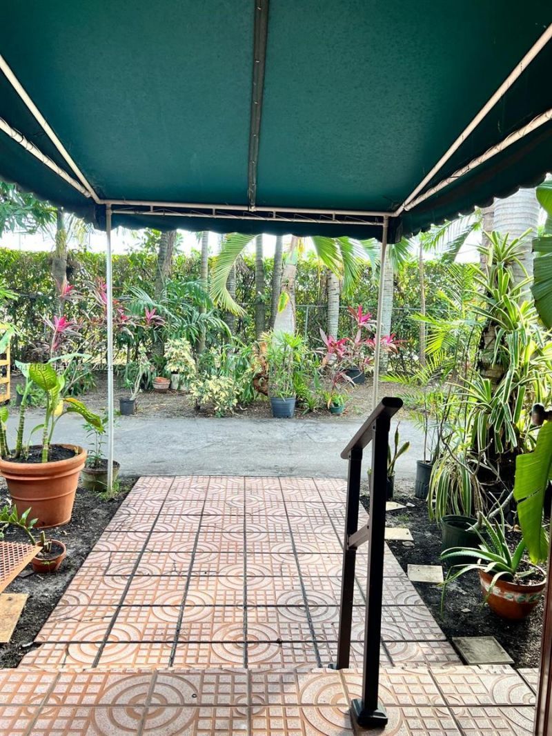 3100 SW 97th Ave, Miami, FL 33165 Photo