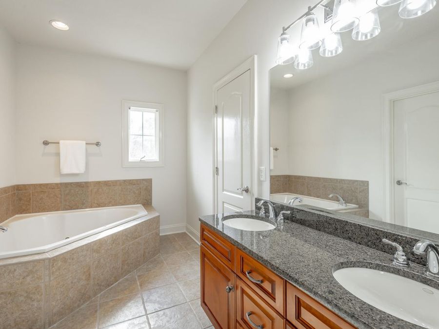 Property Image 84