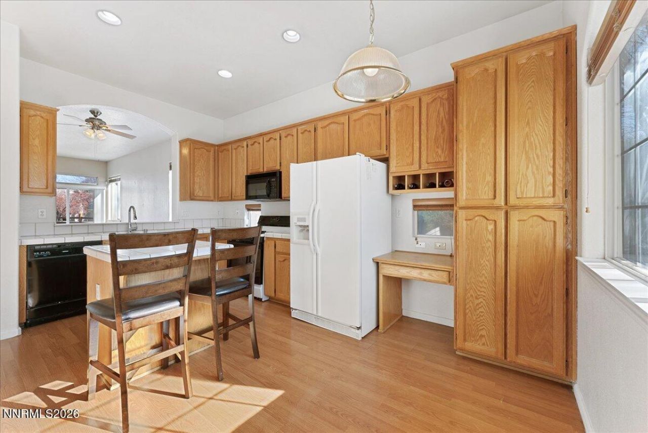 7214 Grand Island Drive, Sparks, NV 89436 Photo