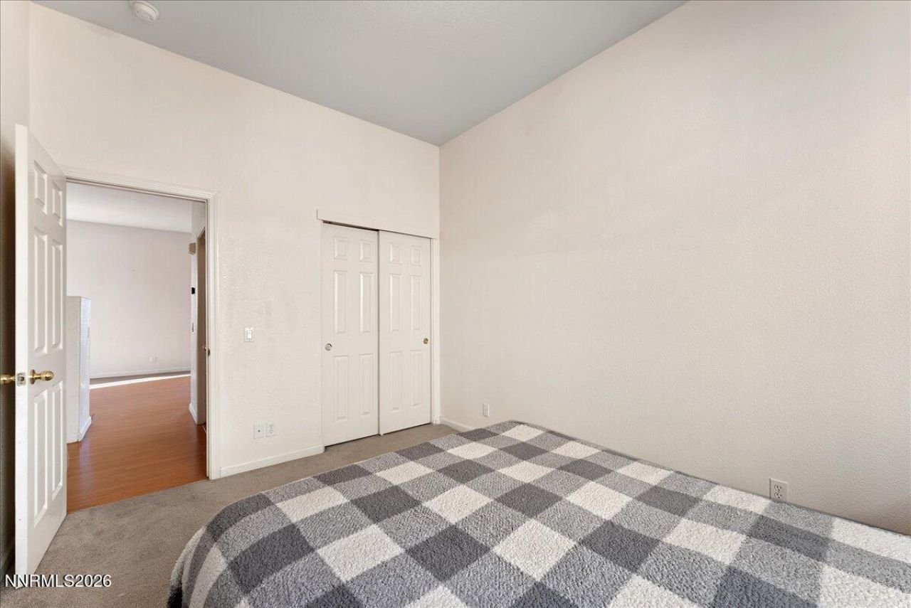 7214 Grand Island Drive, Sparks, NV 89436 Photo