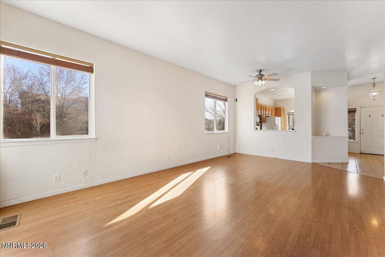 7214 Grand Island Drive, Sparks, NV 89436 Photo