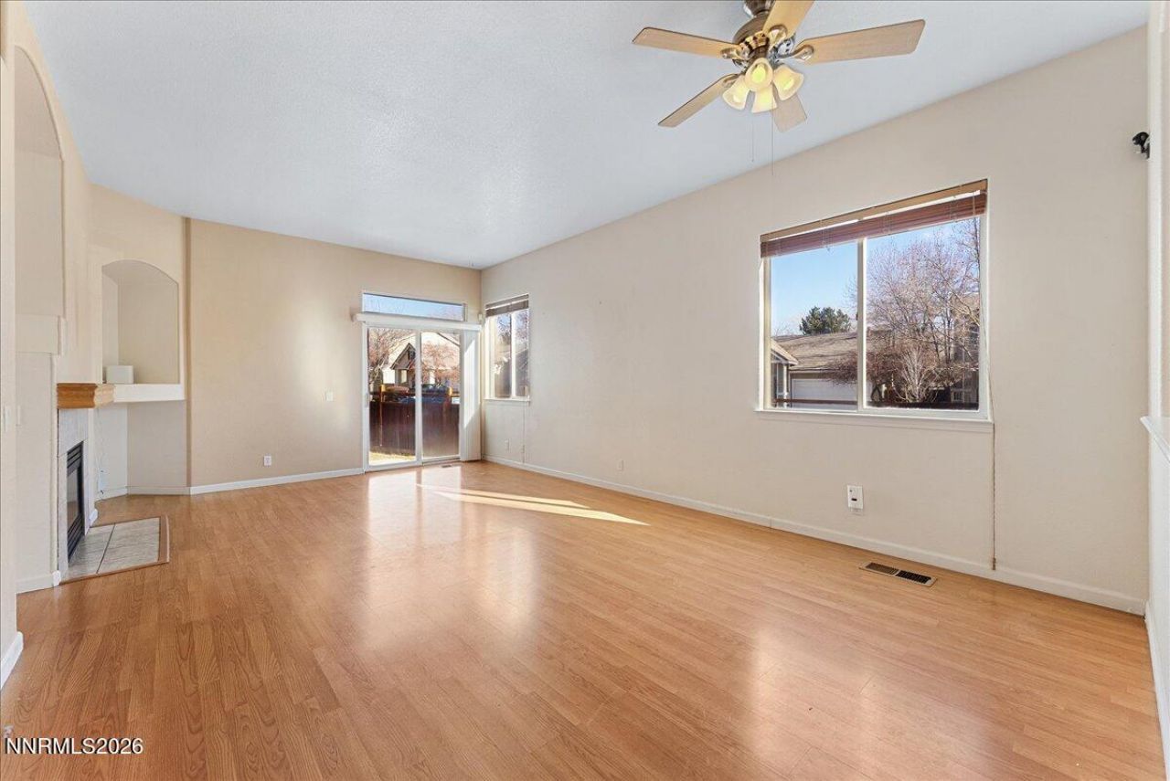 7214 Grand Island Drive, Sparks, NV 89436 Photo