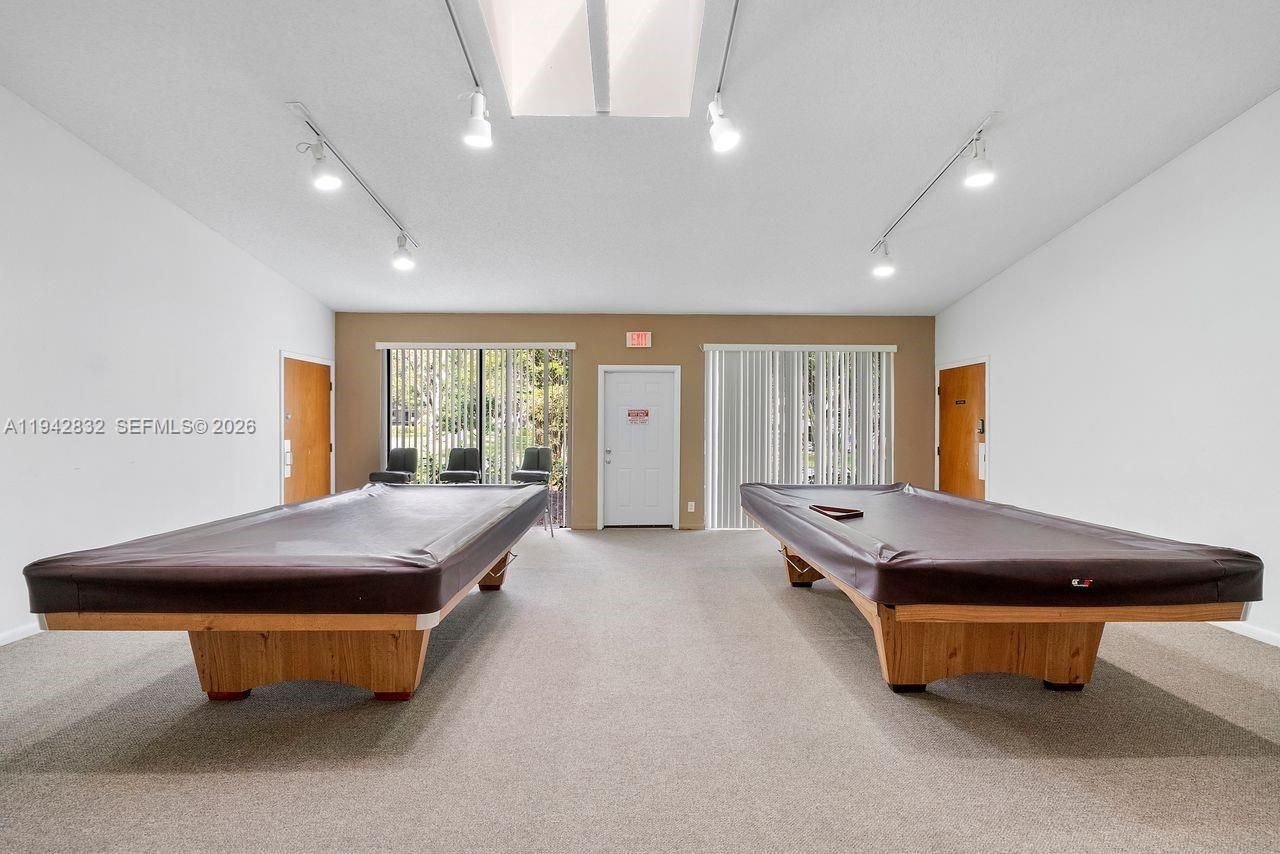 2200 S Cypress Bend Dr, Unit 406, Pompano Beach, FL 33069 Photo