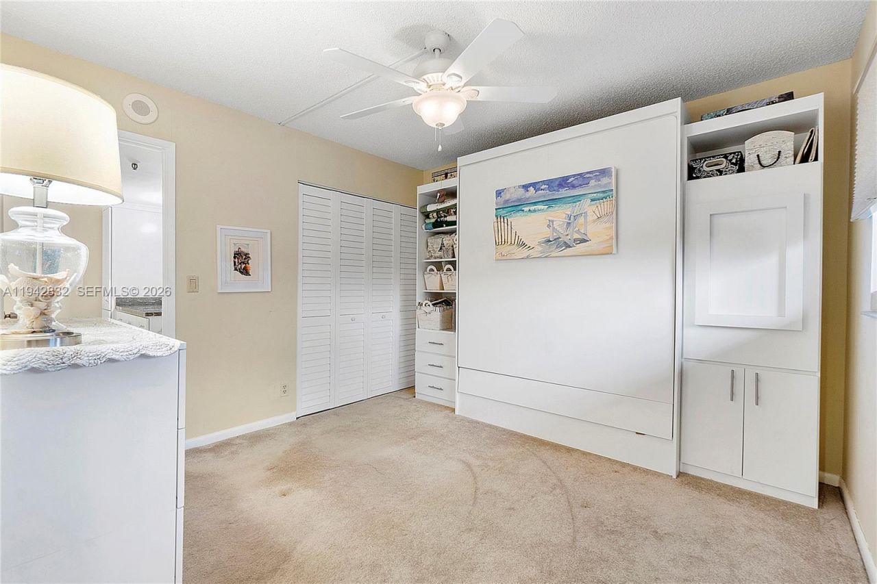 2200 S Cypress Bend Dr, Unit 406, Pompano Beach, FL 33069 Photo