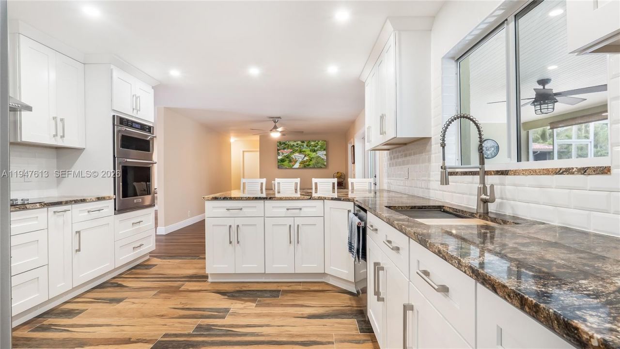 11071 SW 30th Ct, Davie, FL 33328 Photo