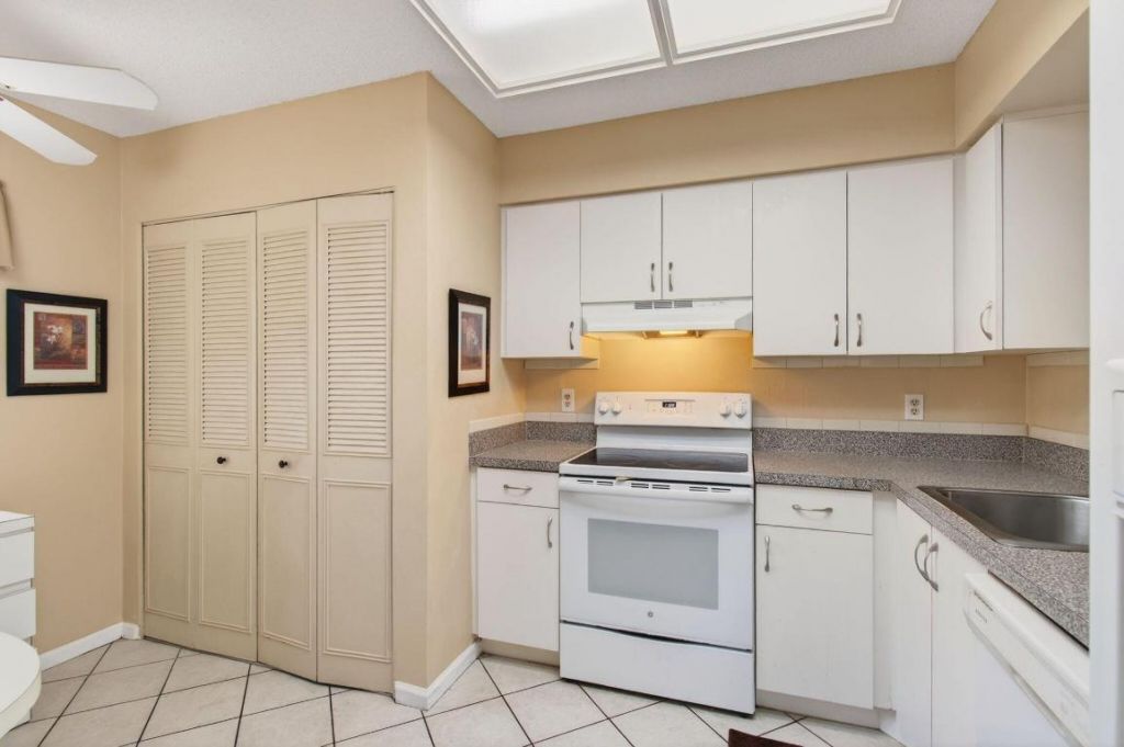 14701 Cumberland Drive, Unit 1080, Delray Beach, FL 33446 Photo