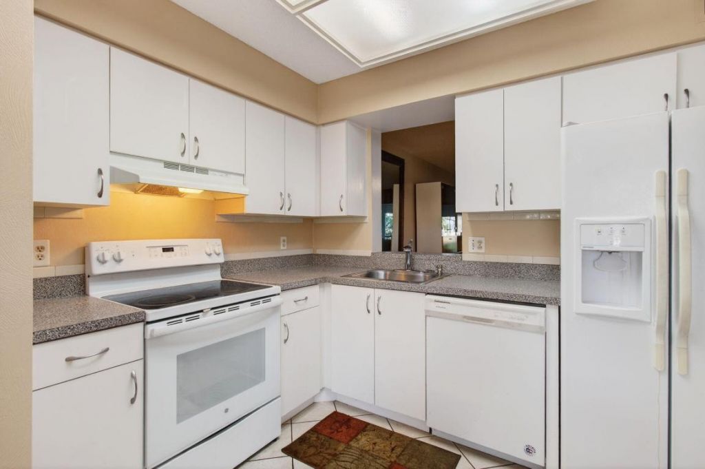 14701 Cumberland Drive, Unit 1080, Delray Beach, FL 33446 Photo