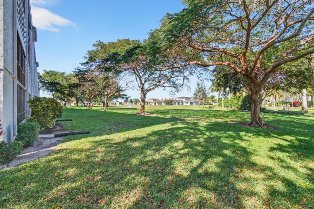 14701 Cumberland Drive, Unit 1080, Delray Beach, FL 33446 Photo