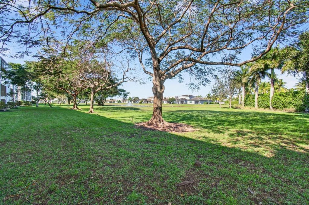 14701 Cumberland Drive, Unit 1080, Delray Beach, FL 33446 Photo
